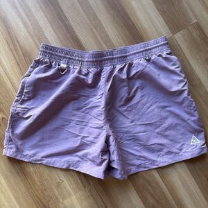 NIKE ACG Oversized Trail Hiking Shorts Sz XL dh8350-579 Lilac/Purple